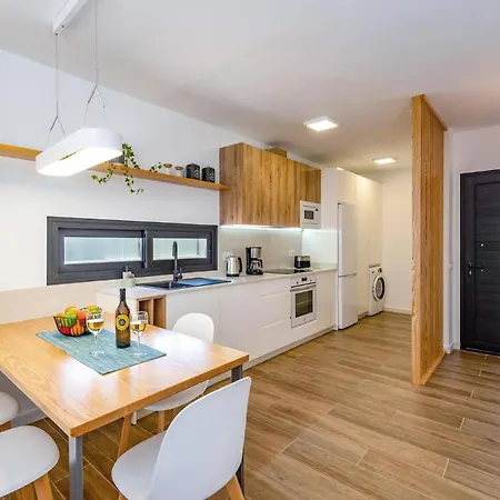 Villa Gavia By Puerto del Carmen (Lanzarote)