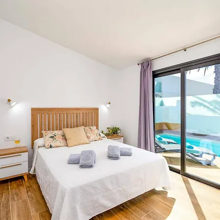 Gavia By * Puerto del Carmen (Lanzarote)